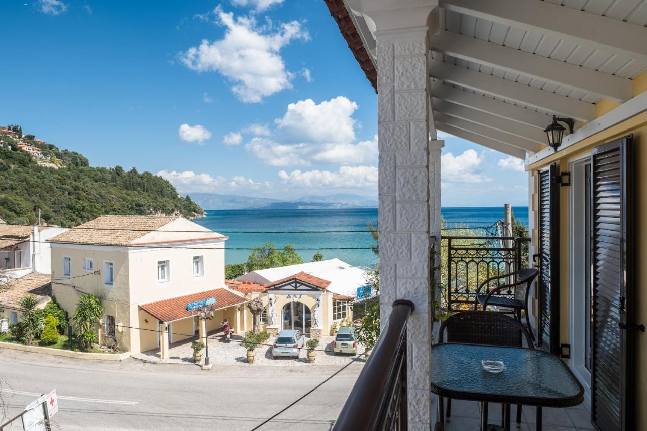 The Seaview Corner Apartments By Konnect, Ipsos Corfu Exterior photo