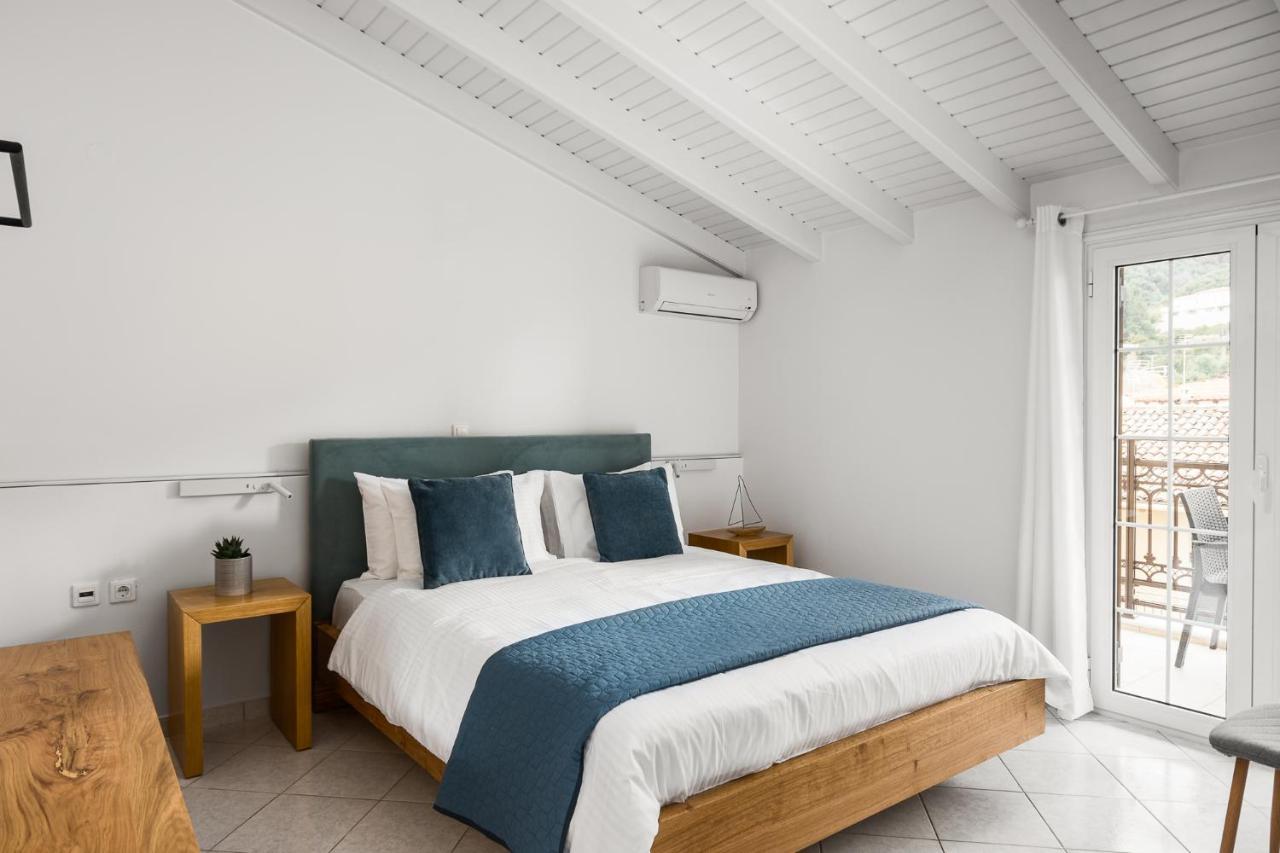 The Seaview Corner Apartments By Konnect, Ipsos Corfu Exterior photo